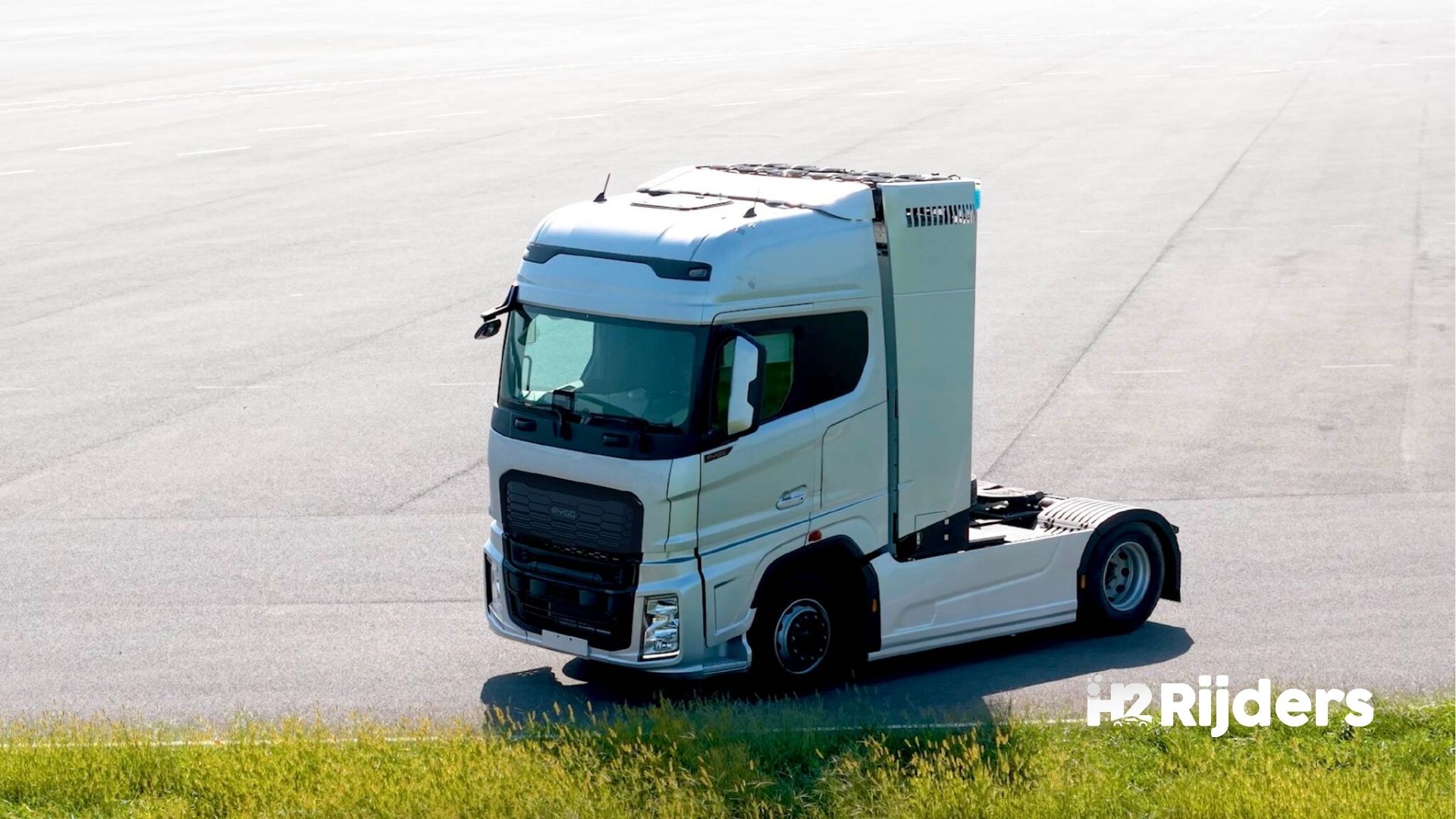 Waterstoftruck RYGG tankt bij Fountain Fuel Amersfoort: zo werkt het in de praktijk